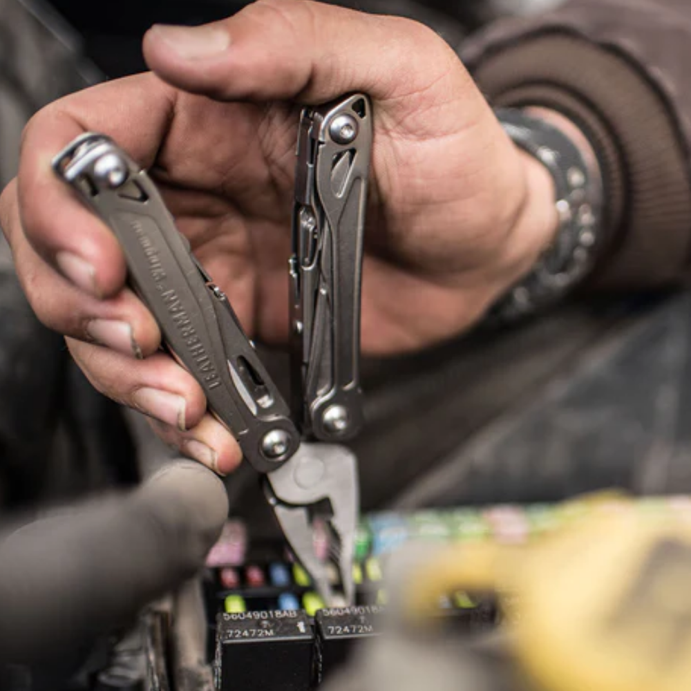Leatherman - Wingman | Stainless Steel