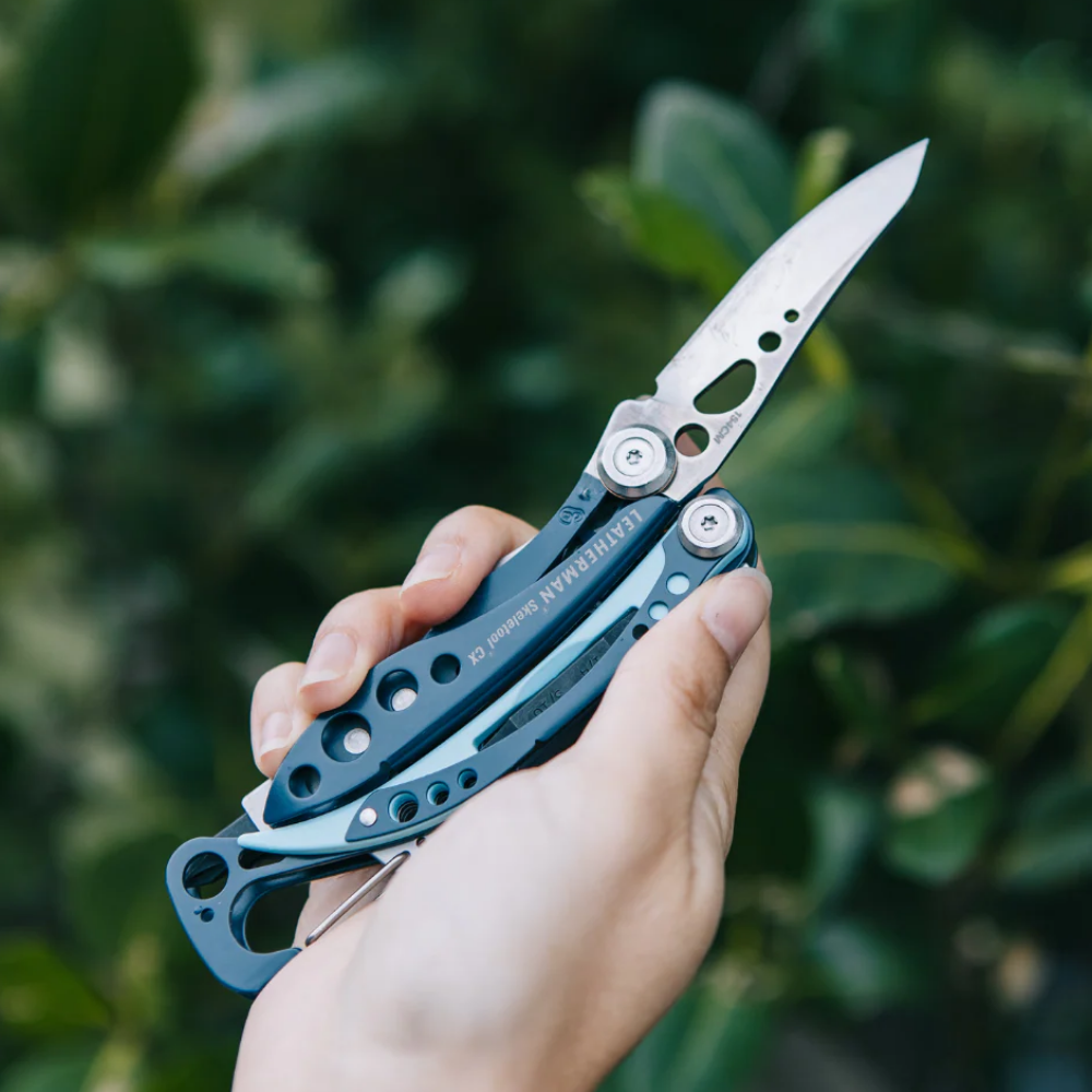 Leatherman - Skeletool CX Lightweight Multi- Tool | Nightshade